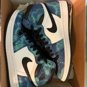 Woman’s Air Jordan 1 high top Tie dye
